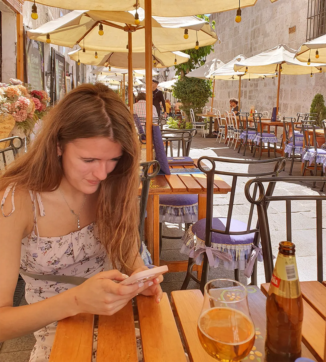 Vanessa in restaurant